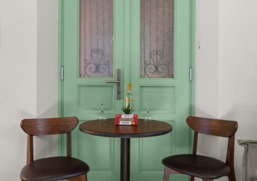 Apollonia Suite