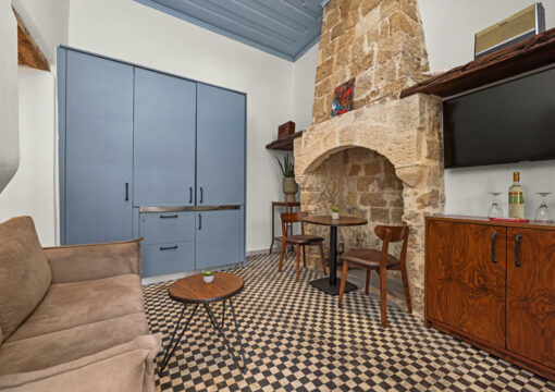 Giorgos Suite